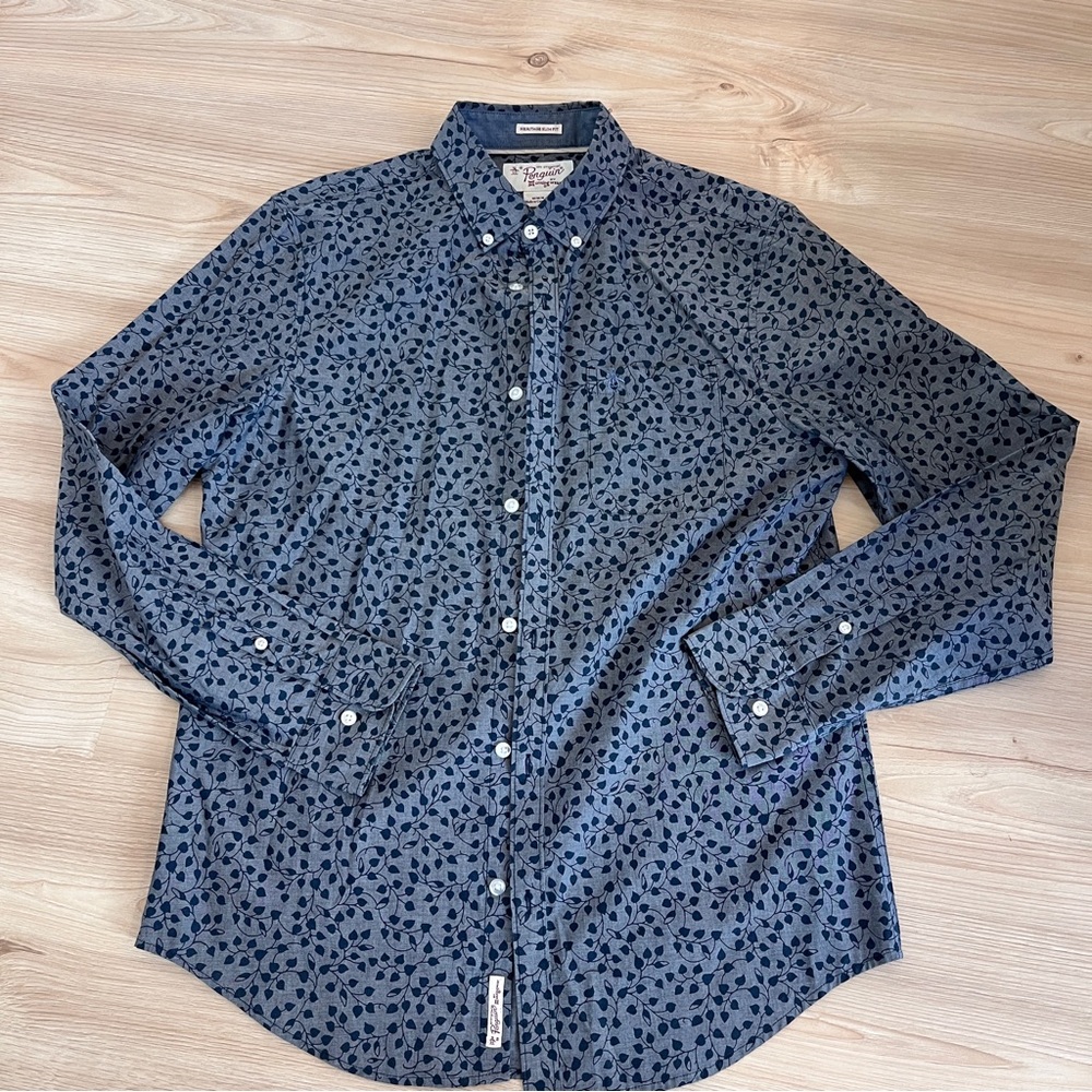 Penguin Munsingwear Casual Button Down Men’s M